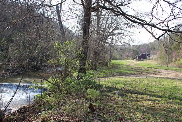 2240 Mease Drive, Reeds Spring, MO 65737