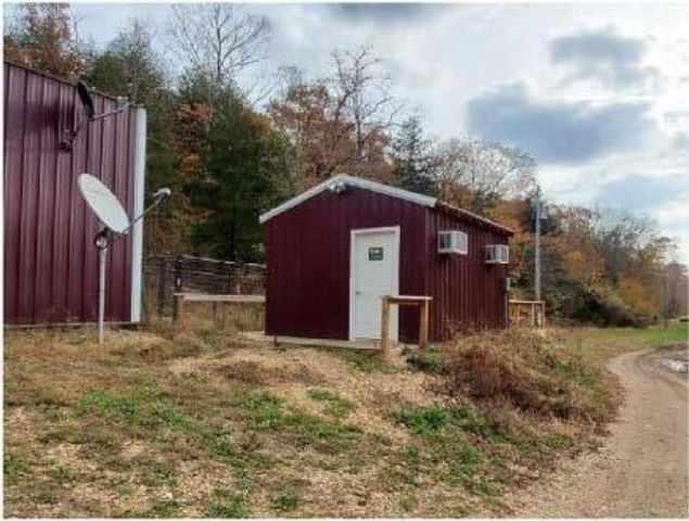 2240 Mease Drive, Reeds Spring, MO 65737