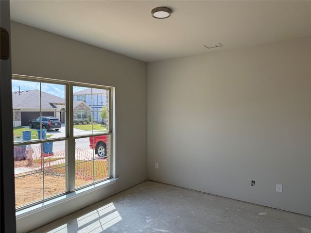 1033 Nighthawk Trail, Alvarado, TX 76009