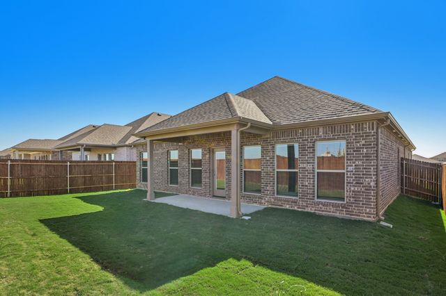 1033 Nighthawk Trail, Alvarado, TX 76009