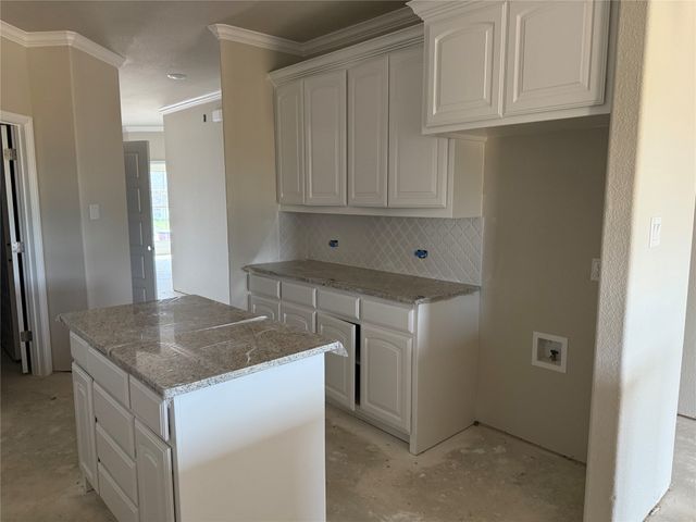 1033 Nighthawk Trail, Alvarado, TX 76009