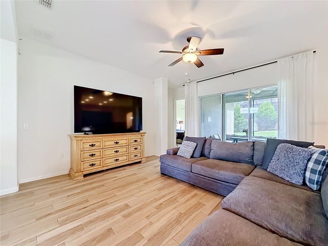 1867 HARRIER AVENUE, Clermont, FL 34711