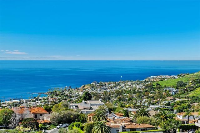 1425 Samoa Way, Laguna Beach, CA 92651