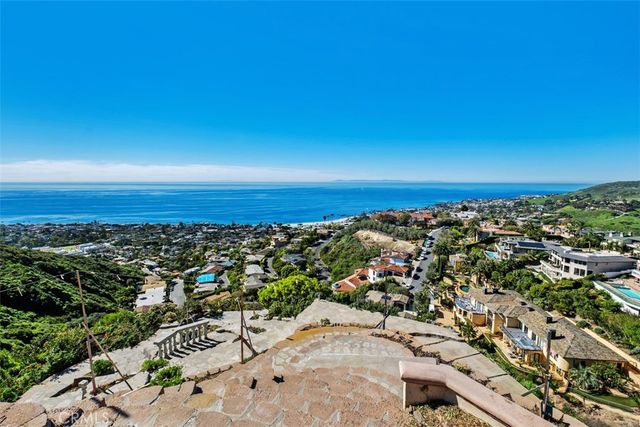 1425 Samoa Way, Laguna Beach, CA 92651