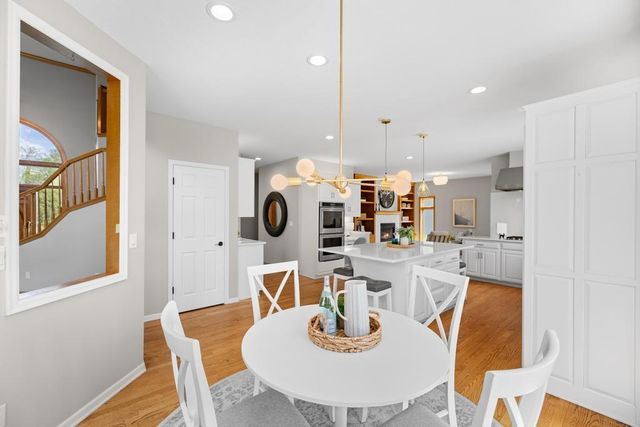 9548 Virginia Avenue S, Bloomington, MN 55438