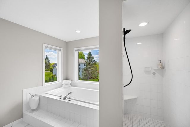 9548 Virginia Avenue S, Bloomington, MN 55438