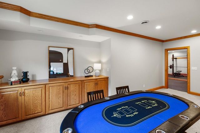 9548 Virginia Avenue S, Bloomington, MN 55438