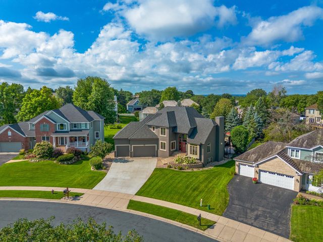 9548 Virginia Avenue S, Bloomington, MN 55438
