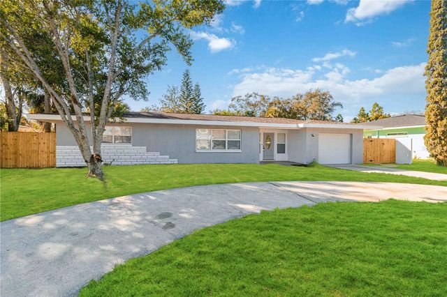 540 MILWAUKEE AVENUE, Dunedin, FL 34698