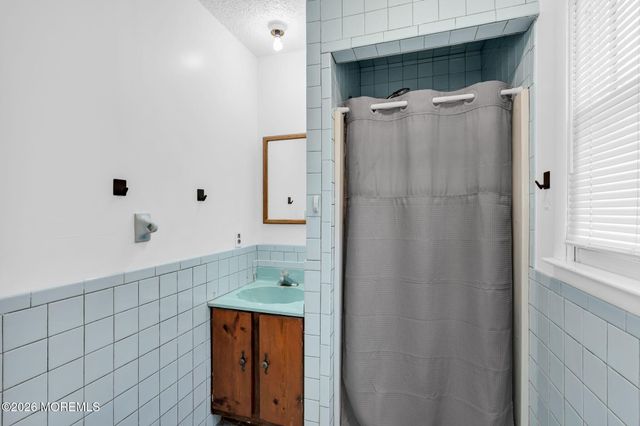1905 Teakwood Road, Toms River, NJ 08753