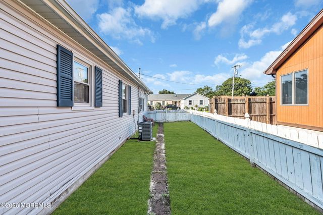 1905 Teakwood Road, Toms River, NJ 08753