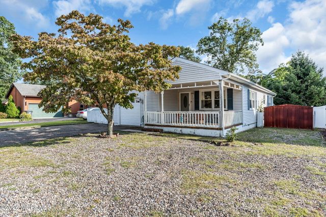 1905 Teakwood Road, Toms River, NJ 08753
