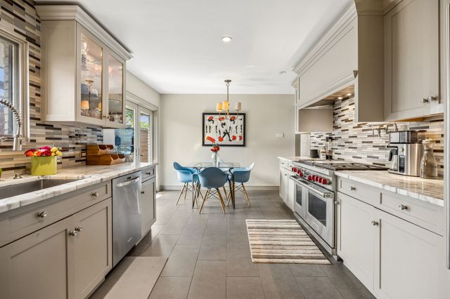 7415 Azalea Lane, Dallas, TX 75230