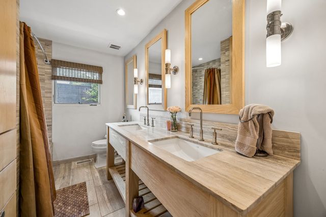 7415 Azalea Lane, Dallas, TX 75230