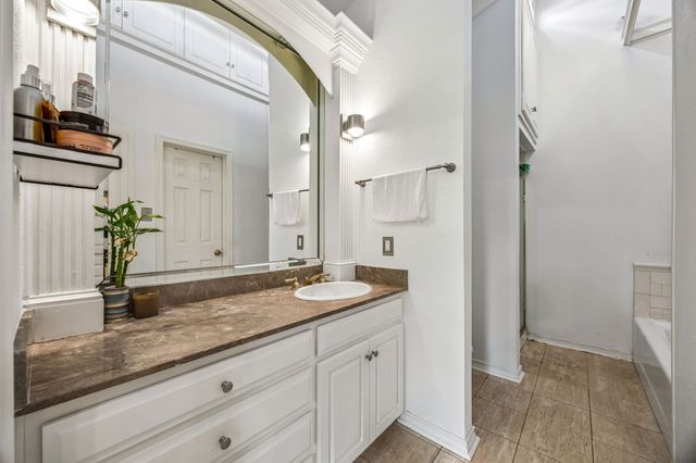 7415 Azalea Lane, Dallas, TX 75230