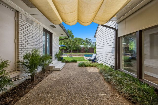 7415 Azalea Lane, Dallas, TX 75230