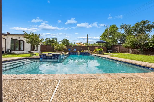 7415 Azalea Lane, Dallas, TX 75230