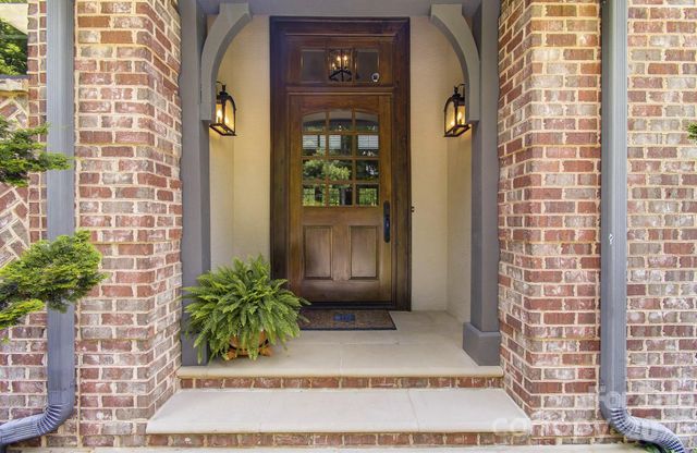 1333 Solomon Circle, Hendersonville, NC 28739