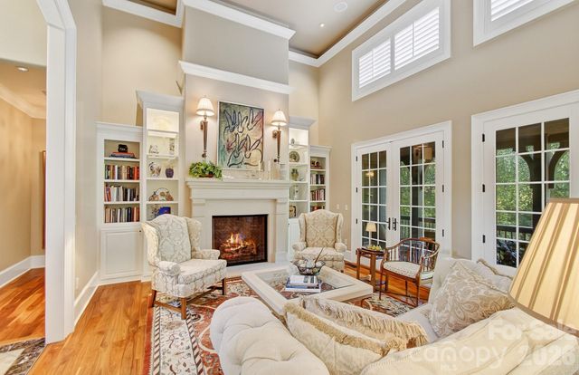 1333 Solomon Circle, Hendersonville, NC 28739