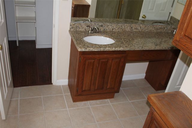 4112 Howard Drive, The Colony, TX 75056