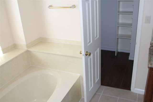 4112 Howard Drive, The Colony, TX 75056