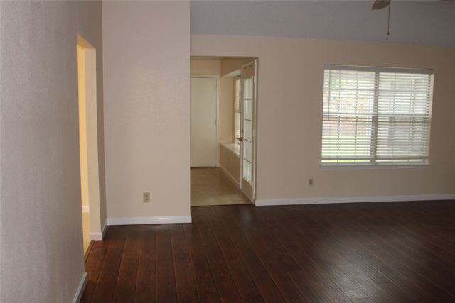 4112 Howard Drive, The Colony, TX 75056