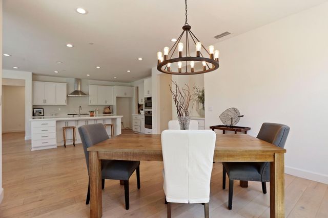 803 Riva Ct, Lodi, CA 95242