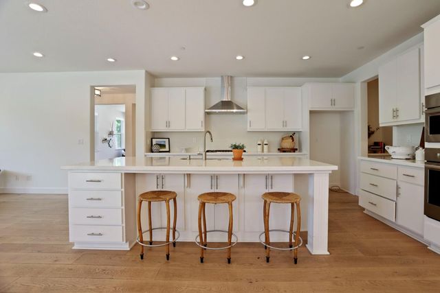 803 Riva Ct, Lodi, CA 95242