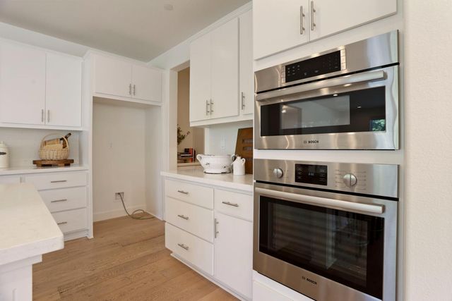 803 Riva Ct, Lodi, CA 95242