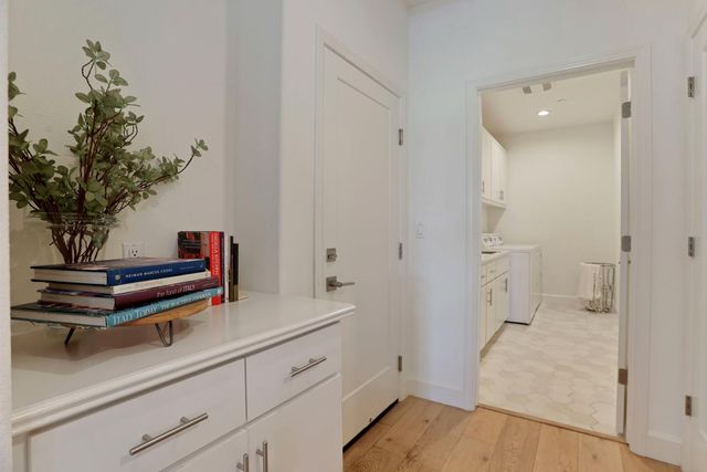 803 Riva Ct, Lodi, CA 95242