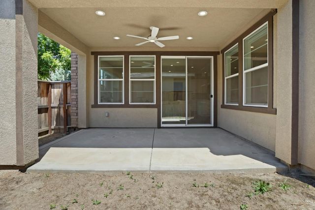 803 Riva Ct, Lodi, CA 95242