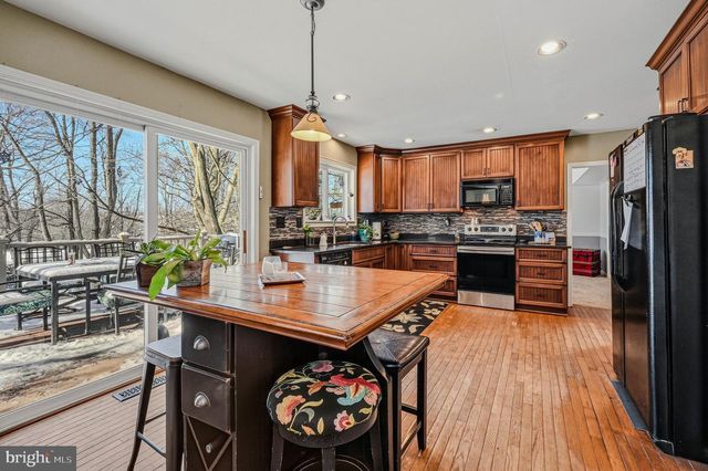 5 ROOSEVELT WAY, Avondale, PA 19311