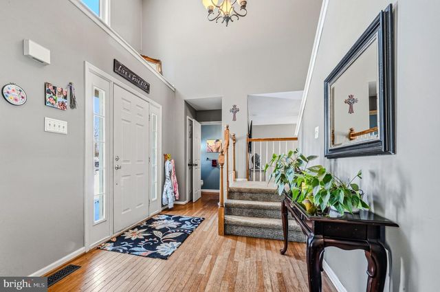 5 ROOSEVELT WAY, Avondale, PA 19311