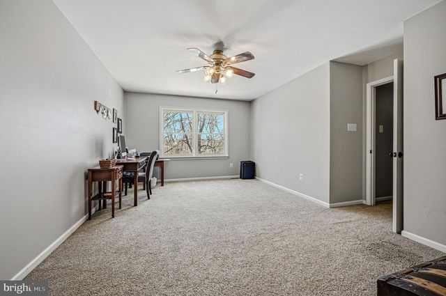 5 ROOSEVELT WAY, Avondale, PA 19311