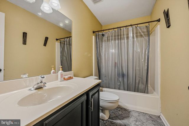 5 ROOSEVELT WAY, Avondale, PA 19311