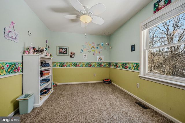 5 ROOSEVELT WAY, Avondale, PA 19311