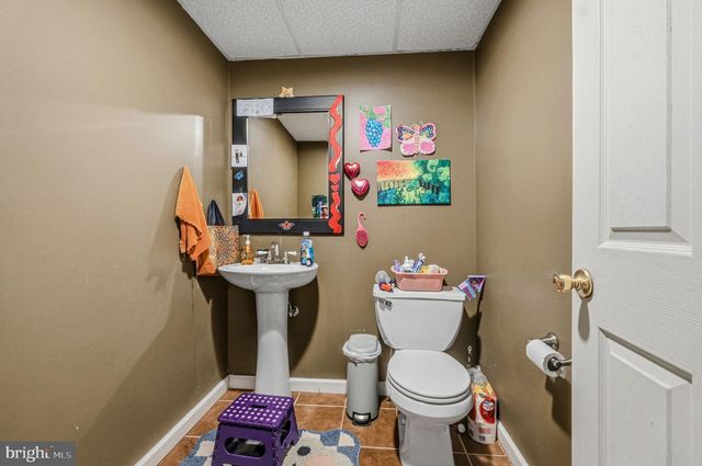 5 ROOSEVELT WAY, Avondale, PA 19311