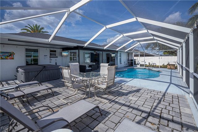 3721 SW 7th AVE, Cape Coral, FL 33914