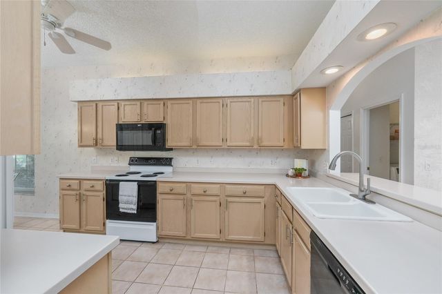 3511 TEALWOOD CIRCLE, Palm Harbor, FL 34685