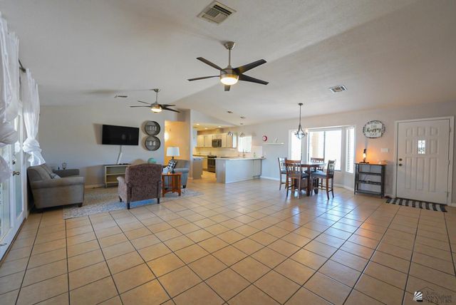 13399 E 35 St, Yuma, AZ 85367