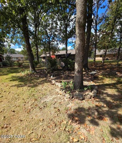 107 Foursome Lane Lane, Carl Junction, MO 64834