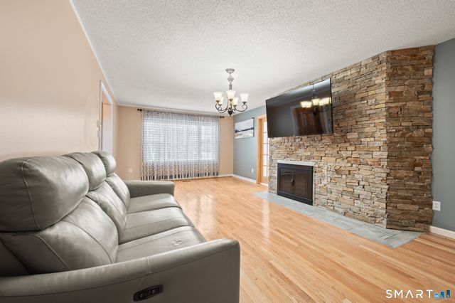 49 Clearfield Road, Wethersfield, CT 06109