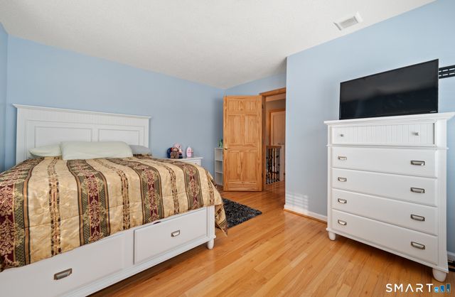 49 Clearfield Road, Wethersfield, CT 06109