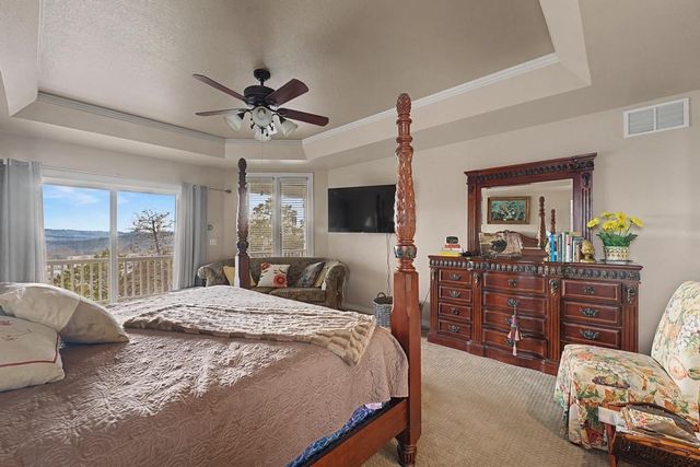 83 Sailboat Drive, Holiday Island, AR 72631