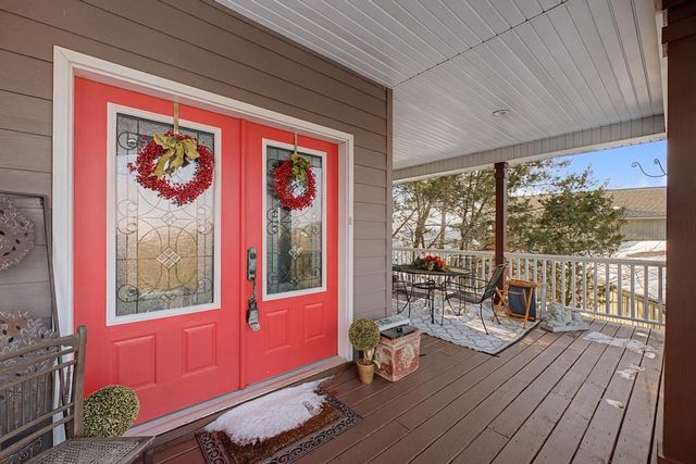 83 Sailboat Drive, Holiday Island, AR 72631