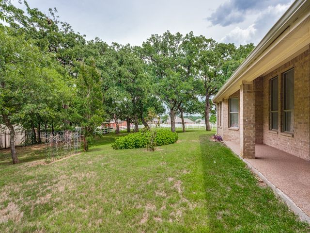 5009 Hunters Wood Court, Joshua, TX 76058