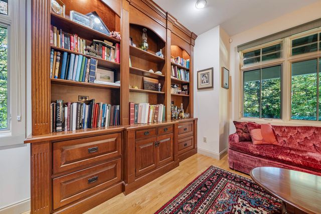 6 Reserve Place, Concord, NH 03301