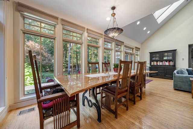 6 Reserve Place, Concord, NH 03301