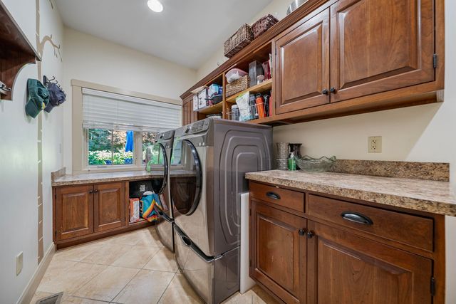 6 Reserve Place, Concord, NH 03301