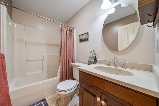 6 Reserve Place, Concord, NH 03301